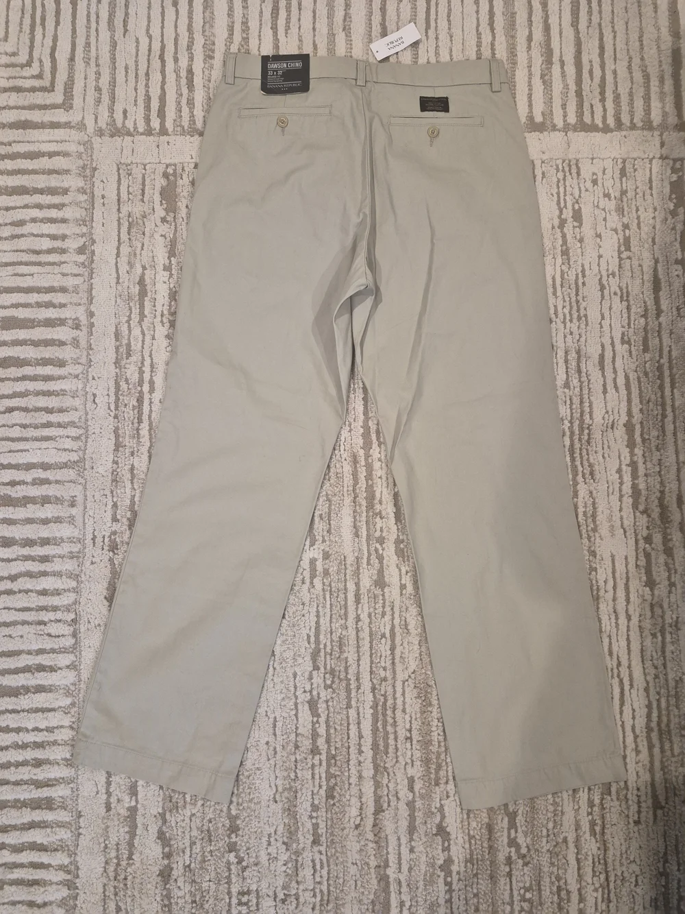 NWT Banana Republic Dawson Chino pants  Tundra Men Sz 33/32